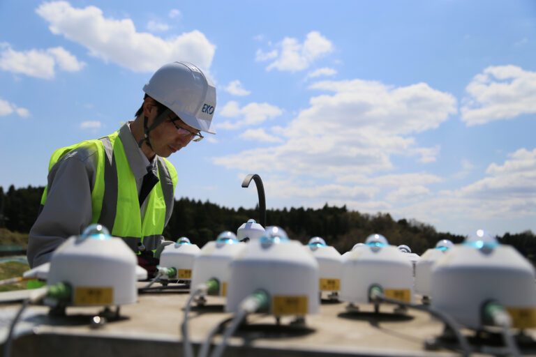 EKO Engineer with multiple pyranometers